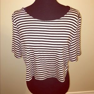 $5 Sale! Popular Basics Cropped Top